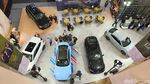 BMW Pamerkan Deretan Mobil Terbaru di Kelapa Gading
