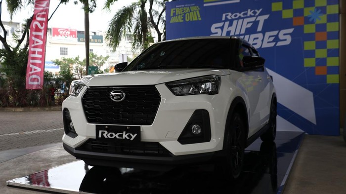 Daihatsu Gran Max dan Rocky terbaru meluncur di Indonesia
