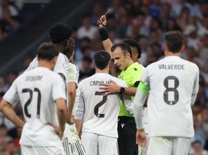 Dani Carvajal Masuk dari Bangku Cadangan, Keluar karena Kartu Merah