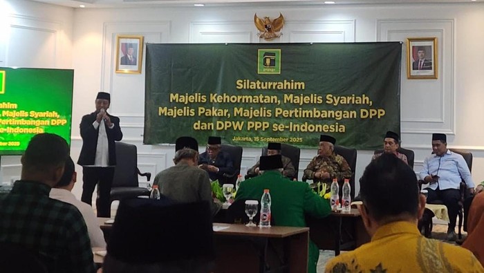 Deklarasi dukung Agus Suparmanto maju jadi calon Ketum PPP di Hotel Bidakara, Jakarta Selatan, Senin (15/9)