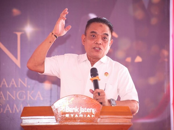 Direktur Pencegahan pada Deputi Bidang Pencegahan, Perlindungan dan Deradikalisasi BNPT Prof. Dr. Irfan Idris, MA.