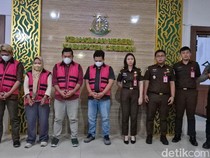 4 Orang di Cirebon Ditahan gegara Korupsi Pajak Desa Rp2,9 Miliar