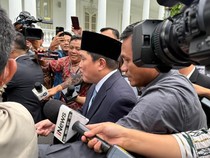 Prabowo Lantik Erick Thohir Jadi Menpora