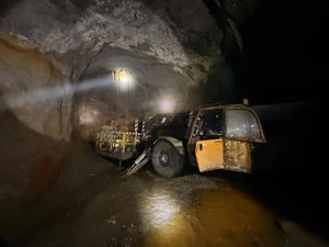 7 Pekerja Terjebak Longsor Freeport Masih Dicari, Bahlil Ungkap Kondisi Medan
