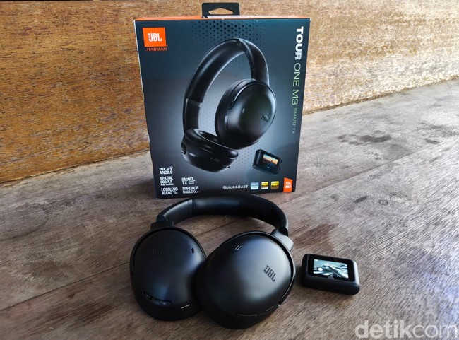 Review JBL Tour One M3: Headphone Premium Baterai Super Awet