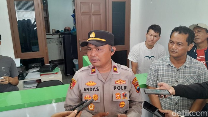 Kapolsek Semarang Timur, Iptu Andy, di Gadai Kurnia, Kelurahan Rejosari, Kecamatan Semarang Timur, Kota Semarang, Rabu (17/9/2025).