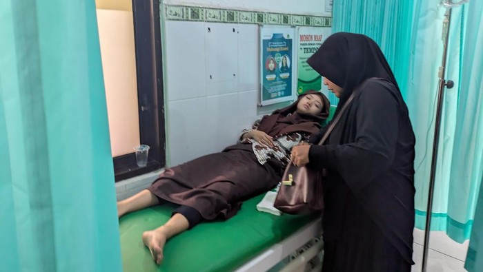 Siswa SMAN 2 Lamongan keracunan usai santap MBG