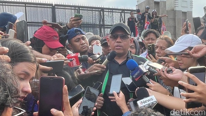 Ketua Umum Asosiasi Pengemudi Ojek Online Garda Indonesia, Raden Igun Wicaksono.