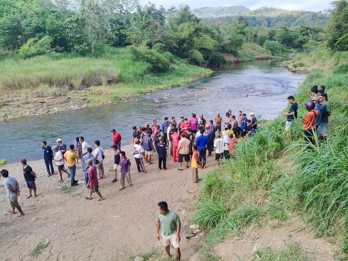 Lokasi penemuan mayat di bantaran Sungai Oya, Dogongan, Sriharjo, Bantul, Rabu (17/9/2025).