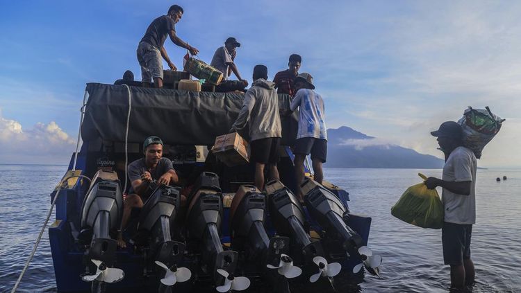 Miris, Pulau Terluar di Halmahera Selatan Masih Tanpa Dermaga