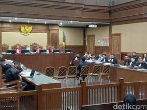 Saksi Cerita Momen Eks Ketua PN Jaksel Ditangkap Kejagung Usai Main Golf