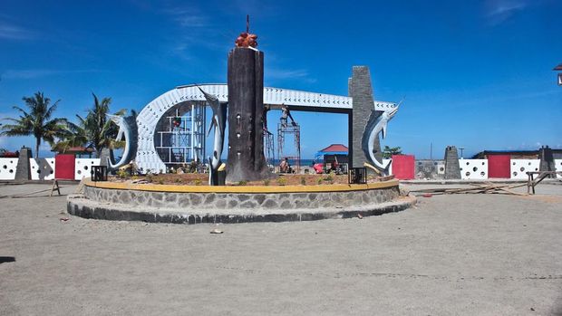 Pantai Labuhan Jukung