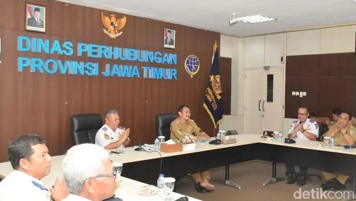 Pemkab Lamongan-Dishub Jatim bahas Trans Jatim koridor VII
