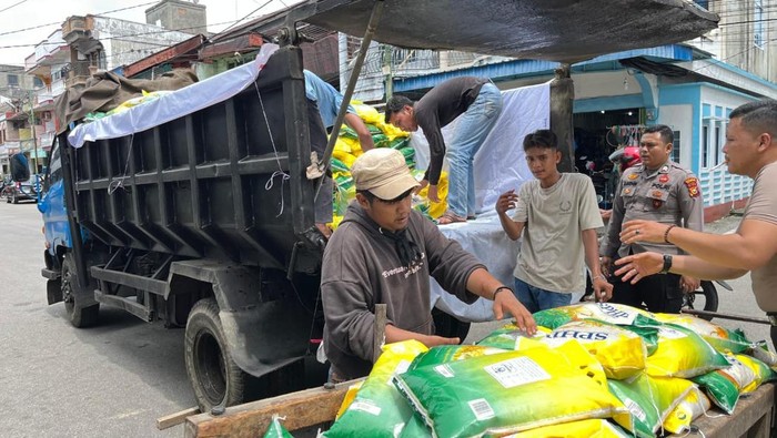 Polres Kepulauan Meranti telah mendistribusikan 115 ton selama sebulan gerakan pangan murah, Rabu (17/9/2025).
