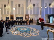 Daftar 11 Pejabat yang Dilantik Prabowo Hari Ini: Ada 2 Menteri dan Kepala LKPP