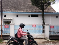 Video Dapur MBG di Turangga Bandung Disegel Warga