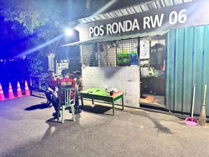 Polresta Pekanbaru Patroli Jaga Malam Bareng Satkamling