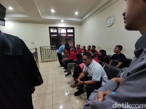 Saat Hakim Tegur Borgol di PN Cibinong: Ini Ruang Sidang