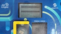 Tak hanya untuk bekerja atau sekolah, sejumlah warga juga naik Transjakarta sekadar ingin merasakan pengalaman naik bus dengan tarif Rp1.