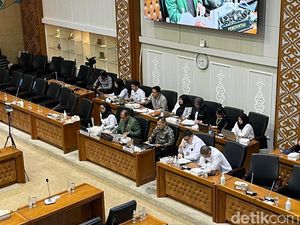Video: Rapat dengan DPR, Pemerintah Usul Ancaman Pidana Minimal Dihapus