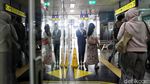 Warga Serbu LRT Jakarta, Hari Ini Tarifnya Cuma Rp1