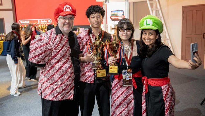 Sekolah Mentari Intercultural School Jakarta (MISJ) meraih berbagai penghargaan di ajang World Scholars Cup (WSC) Global Round di Seoul