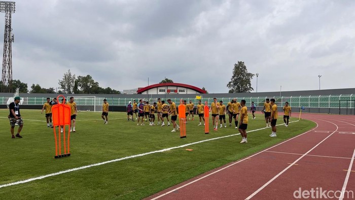 Pemain Bhayangkara FC saat menggelar latihan