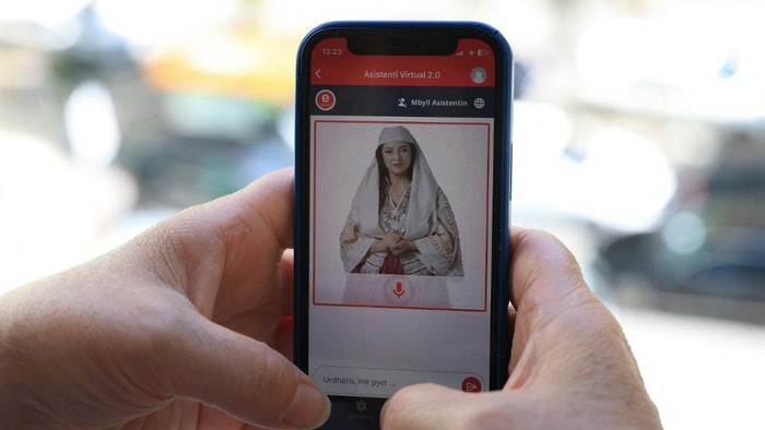 Bot AI Pidato Usai Diangkat Jadi Menteri Albania, Bilang Mesin Bukan Ancaman