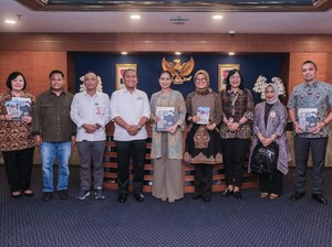 Bupati Lutim Minta Dukungan Program Pusat untuk Kembangkan Pariwisata