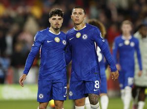 Pedro Neto Buru Trofi Ketiga Bersama Chelsea