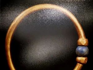 Gelang Firaun Dicuri!