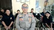 Cerita Ipda Kadek Sumerta Jadi Polisi Pelindung Kaum Disabilitas di Gianyar