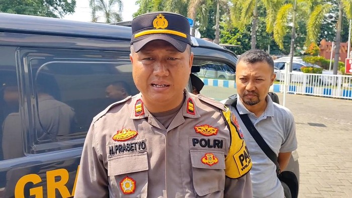 Kapolsek Grati, Iptu Prasetyo Budiarto