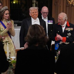 Momen Awkward saat Trump ke Inggris, Kate Middleton Diusir Ratu Camilla