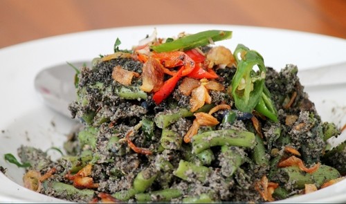 Makanan Tradisional Khas Sumbawa Pelu Lenga (Foto:budaya-indonesia.org)