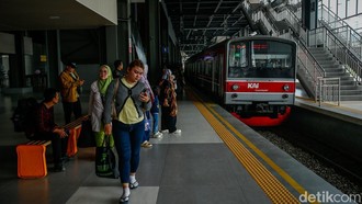 Elektrifikasi Jalur Green Line Tanah Abang-Rangkasbitung Rampung 2027