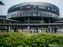 Melihat Stasiun Tanah Abang yang Kini Lebih Modern