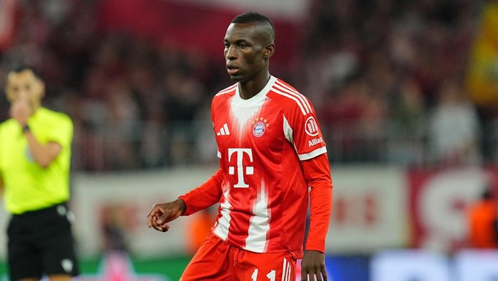 Nicolas Jackson (Bayern Munich)  looks on during the Champions League match between FC Bayern München and FC Chelsea at Allianz arena, Munich, Germany on September 17, 2025.  (Photo by Ulrik Pedersen/NurPhoto via Getty Images)