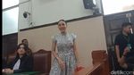 Nikita Mirzani Is Back! Jalani Sidang Melawan Reza Gladys dengan Modis
