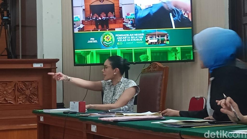 Sidang Memanas! Nikita Mirzani Cekcok Lagi dengan Jaksa