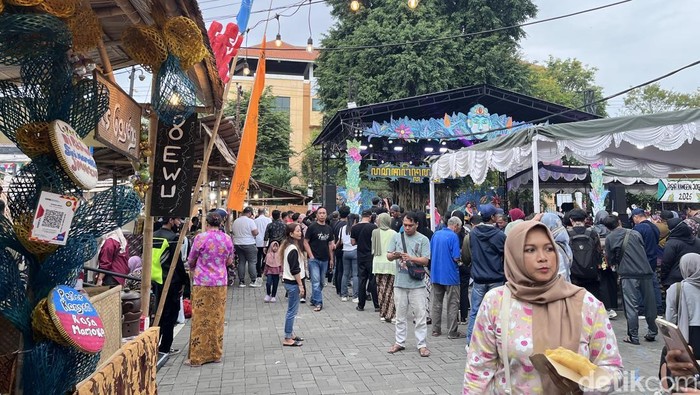 Suasana di Pasar Kangen 2025 Taman Budaya Yogyakarta (TBY), Gondomanan, Kota Jogja, Kamis (18/9/2025).