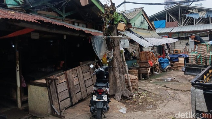 Pasar Lontar Kebon Melati