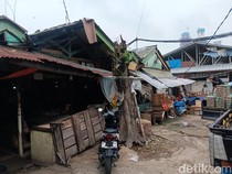 Dulu Ramai, Kini Pasar Lontar Jadi Deretan Kontrakan Kumuh