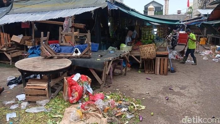 Pasar Lontar Kebon Melati