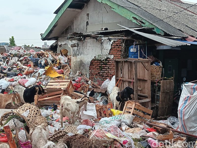 Pasar Lontar Kebon Melati