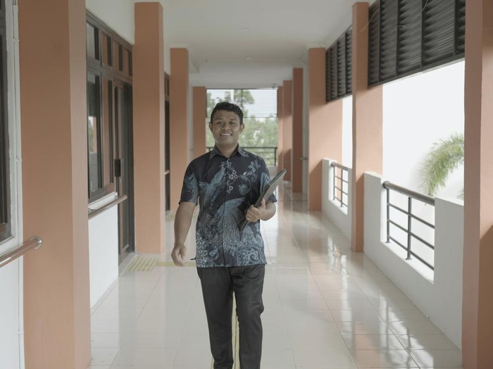 Pengorbanan Bayu Hijrah dari NTT-Kalsel,  Sekolah Rakyat Jadi Harapan Hidup Baru