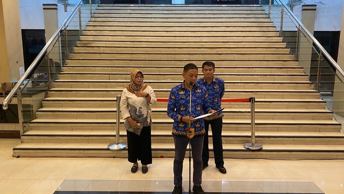 Plt. Kadiskominfo Jember Regar Jeane Dealan Nangka