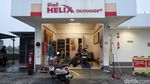 Potret Pegawai SPBU Shell Kini Jualan Oli hingga Kopi di Pinggir Jalan Bekasi
