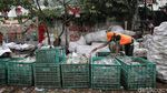 Ratusan Botol Plastik Disulap Jadi Perahu Oplet Si Doel, Kreasi Unik dari Cipayung