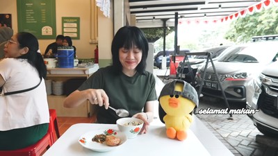 Seru! YouTuber Ria SW Kalap Kulineran di Pasar Bintaro